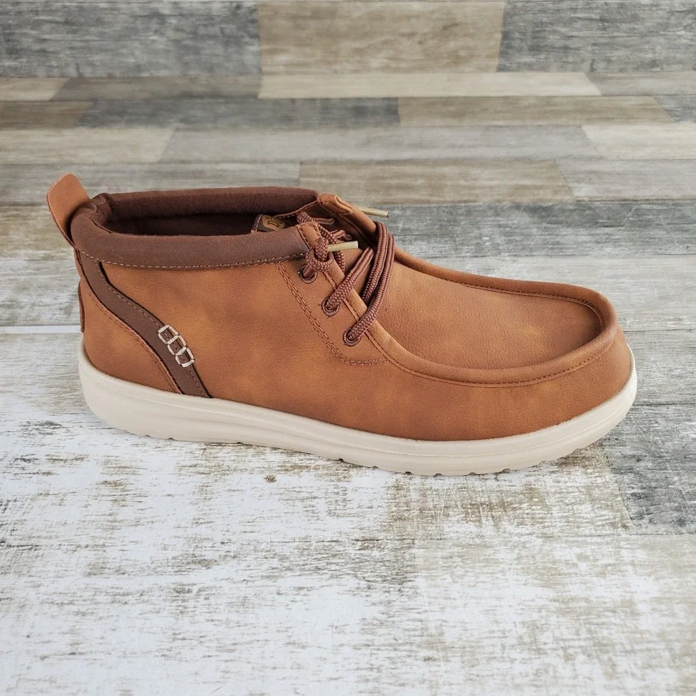 Hey Dude Wally Mid Gripr Classic Mens Shoes Sz 9 Cognac Tan Slip On Moc Toe